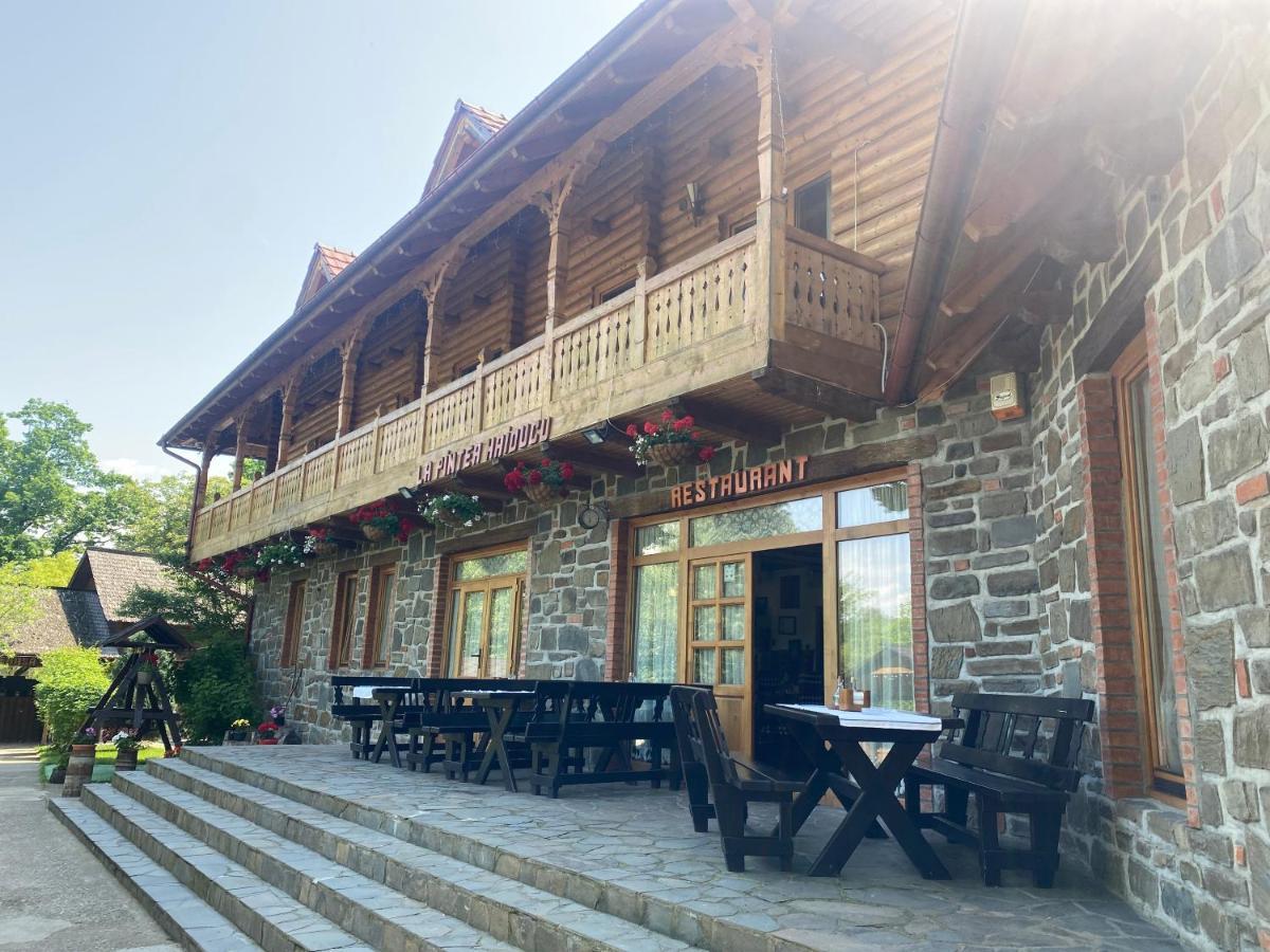 La pintea haiducu Deseşti Exterior foto