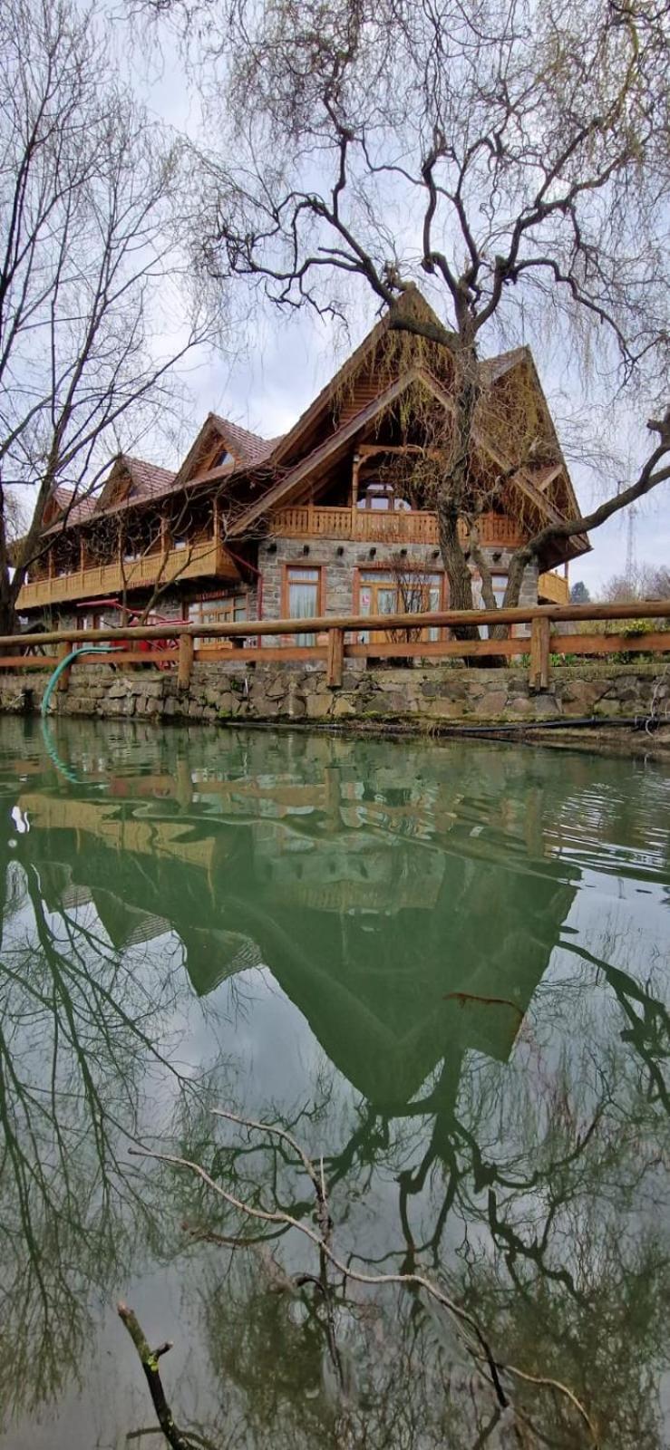 La pintea haiducu Deseşti Exterior foto