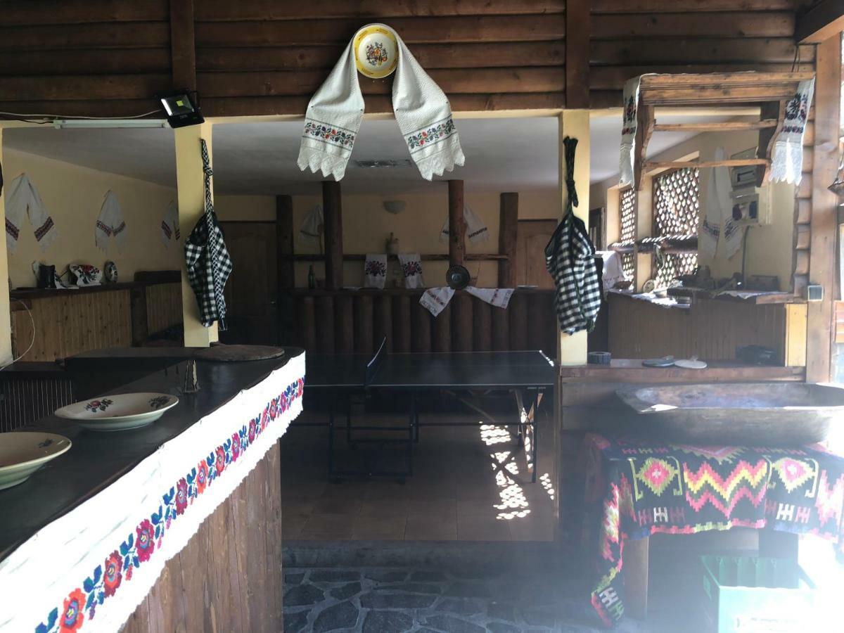La pintea haiducu Deseşti Exterior foto